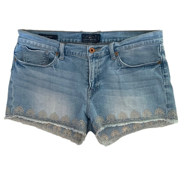 Lucky Brand 30” denim floral stitch edge raw hem low rise Malibu short - Picture 3 of 8